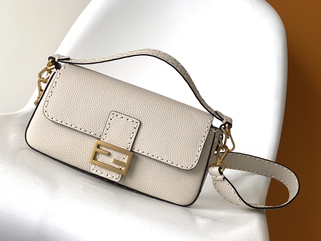 Fendi Medium Baguette Selleria Bag with 612 Hand-sewn Topstitches Shoulder Bag Beige